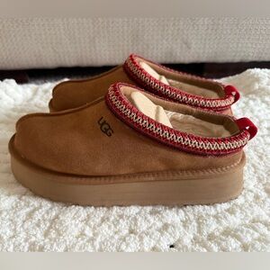 UGG WOMEN’S TAZZ SLIPPER